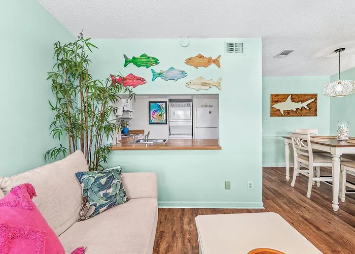 Beachy Living Aparthotel